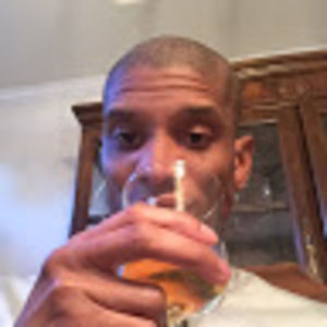 Meet your Posher, Ray